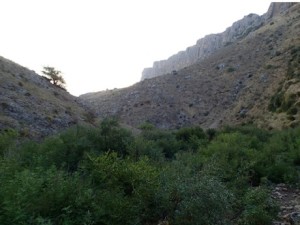 The scarps of Arbel