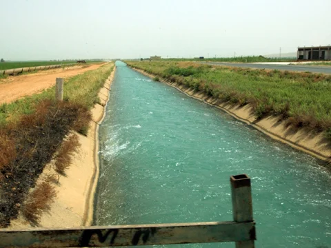 The Al-Balīkh basin is heavily canalized. The water extends farming opportunities in this chronically poor region.