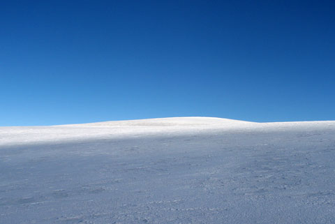 An apron of ice.