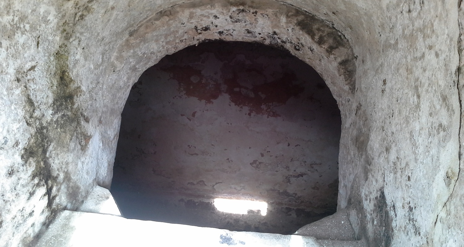 The tunnel leads from the dungeons to the harbor.
