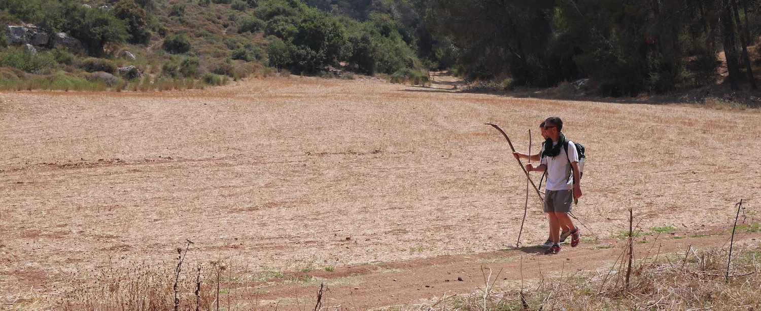 Todd and Seth approaching Ilaniya 5.JPG