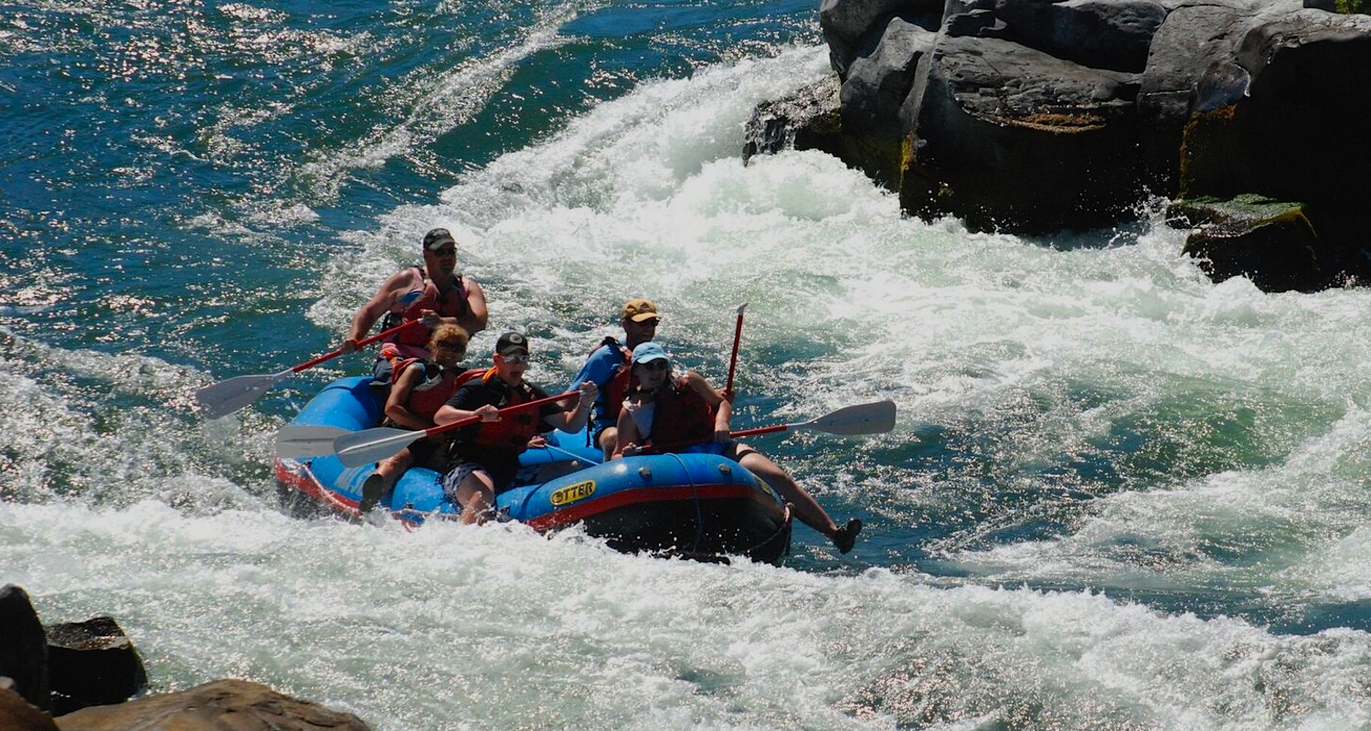 An intrepid crew. See Mark in the raft.