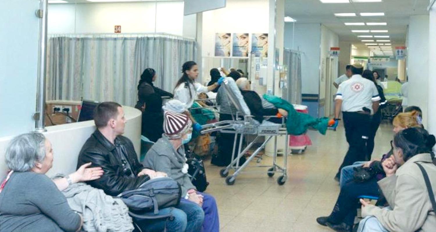 The emergency waiting room in the Beer-sheva hospital (Soroka Medical Center). It was a hoppin' place. Image from here. 