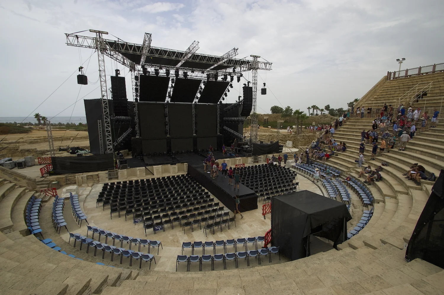 Caesarea theater 2.jpg
