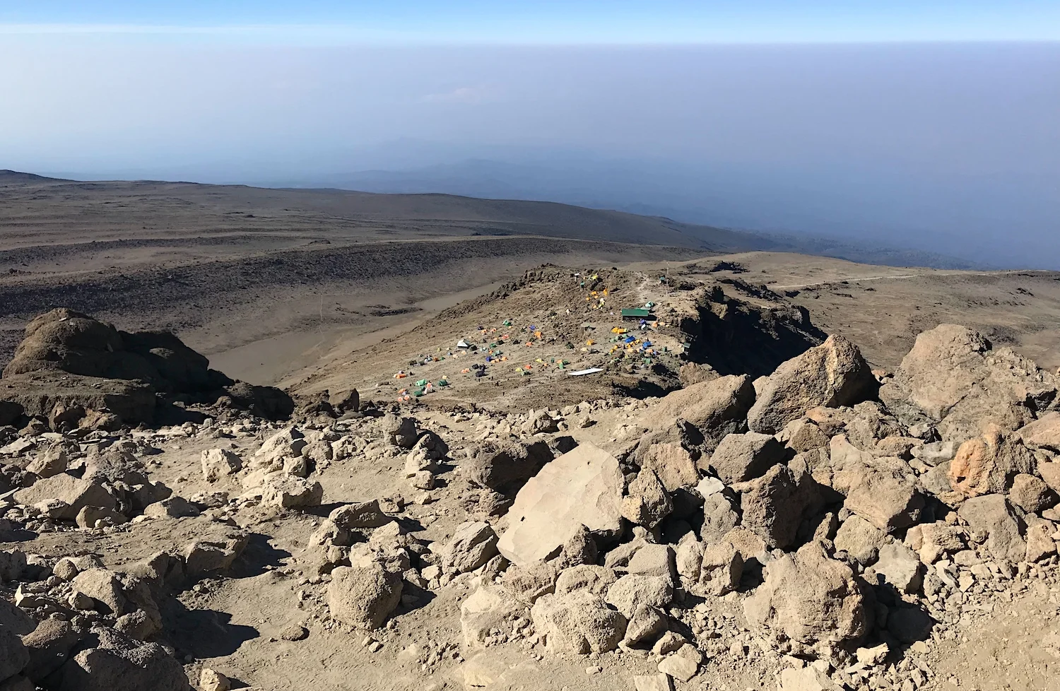 Descent trail to Barafu Camp 3.jpg