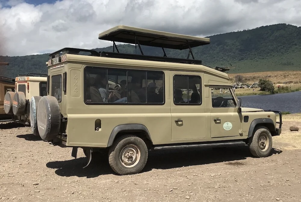 Land Rover.jpg