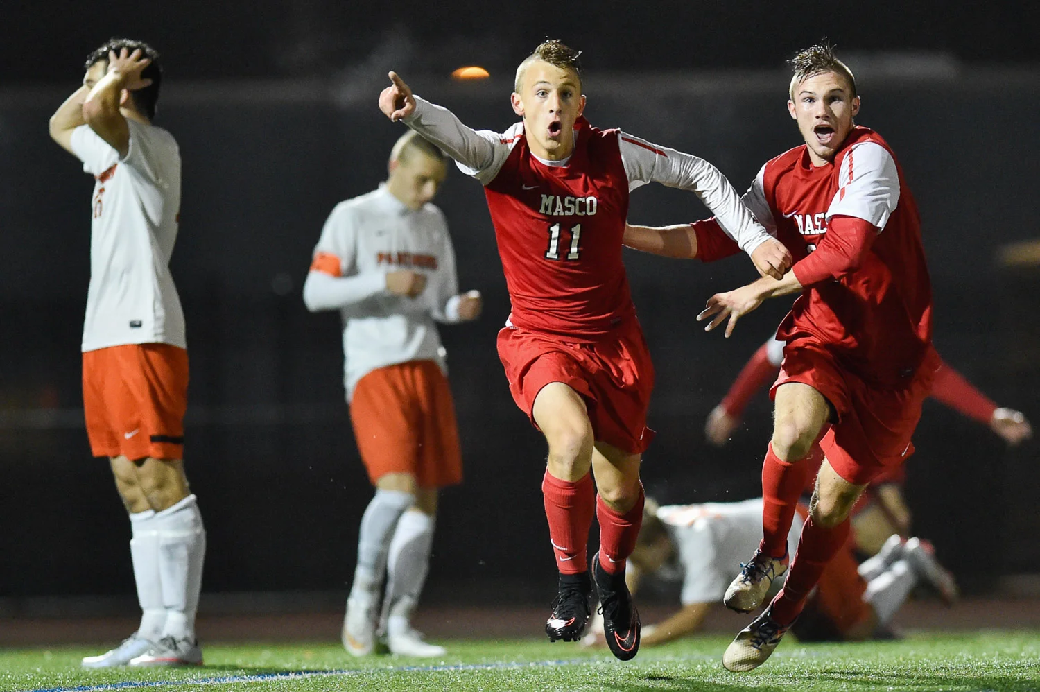 1005959546 MA_TT_bsoccer9ds.jpg