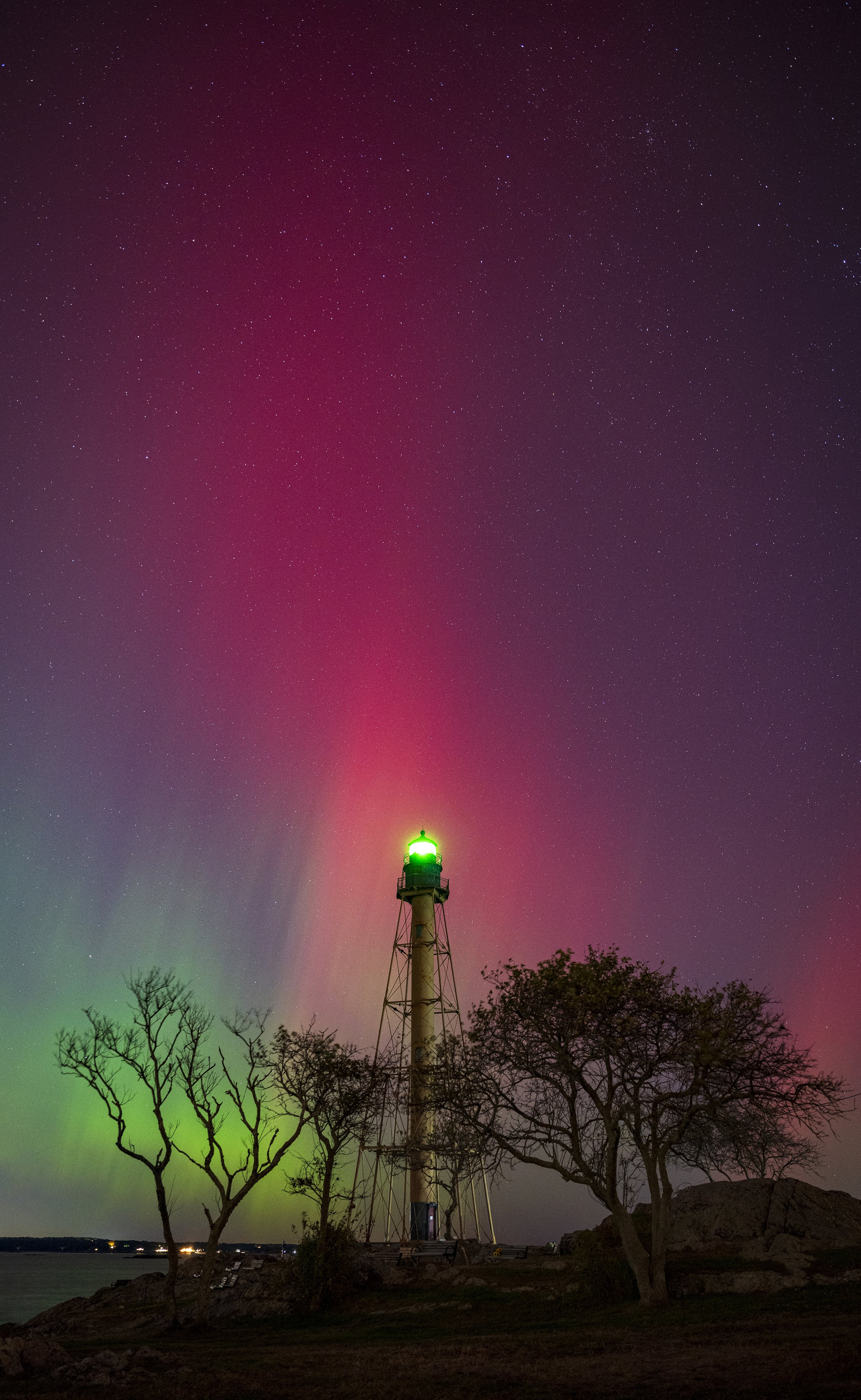 northern lights in marblehead web.jpg