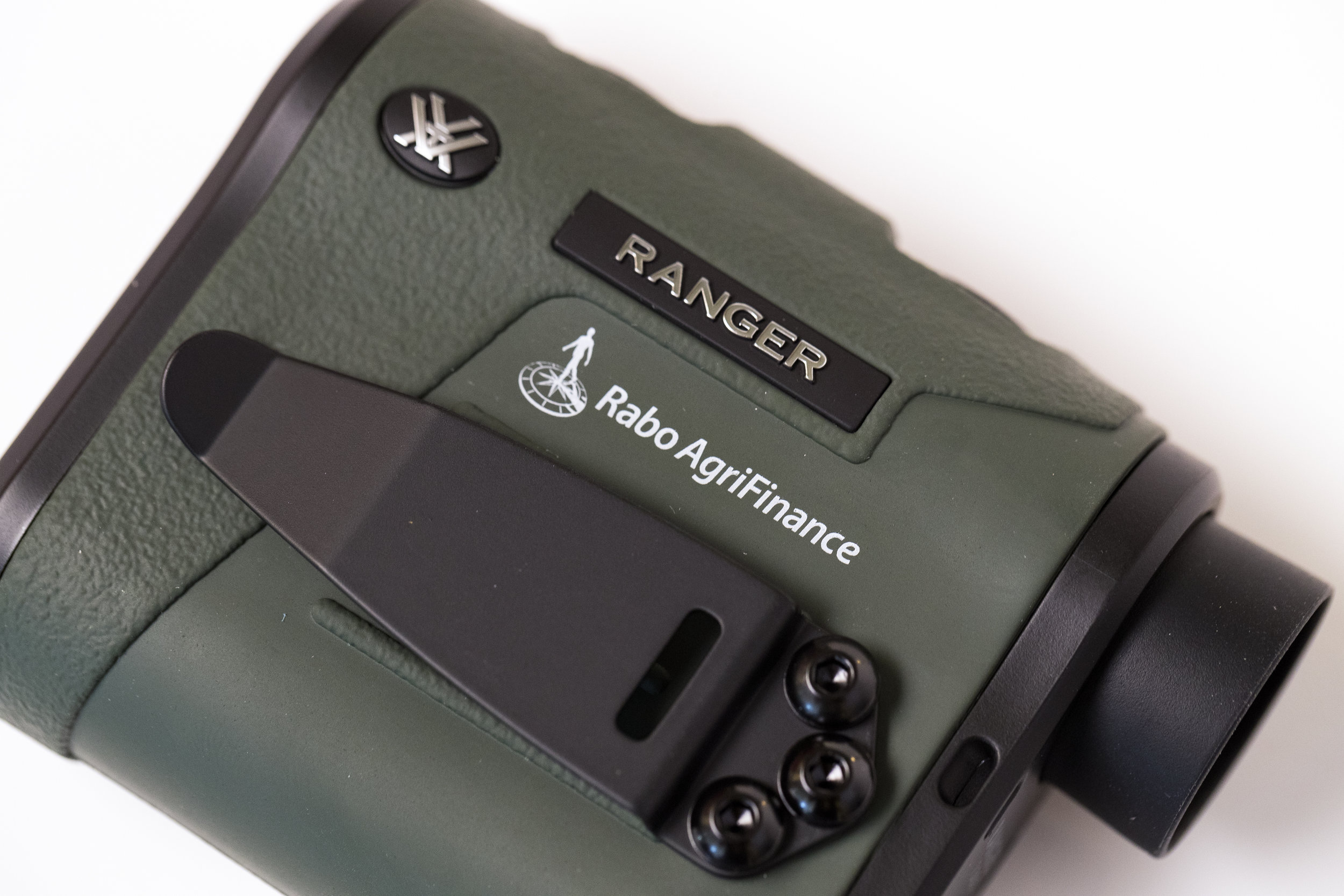 Custom boxes, inserts, rangefinders, and invitations were specifically designed for high visual impact and brand recognition.