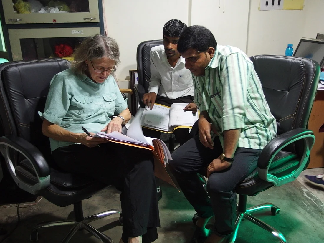 LK81251, Dr Ann w-staff.jpg