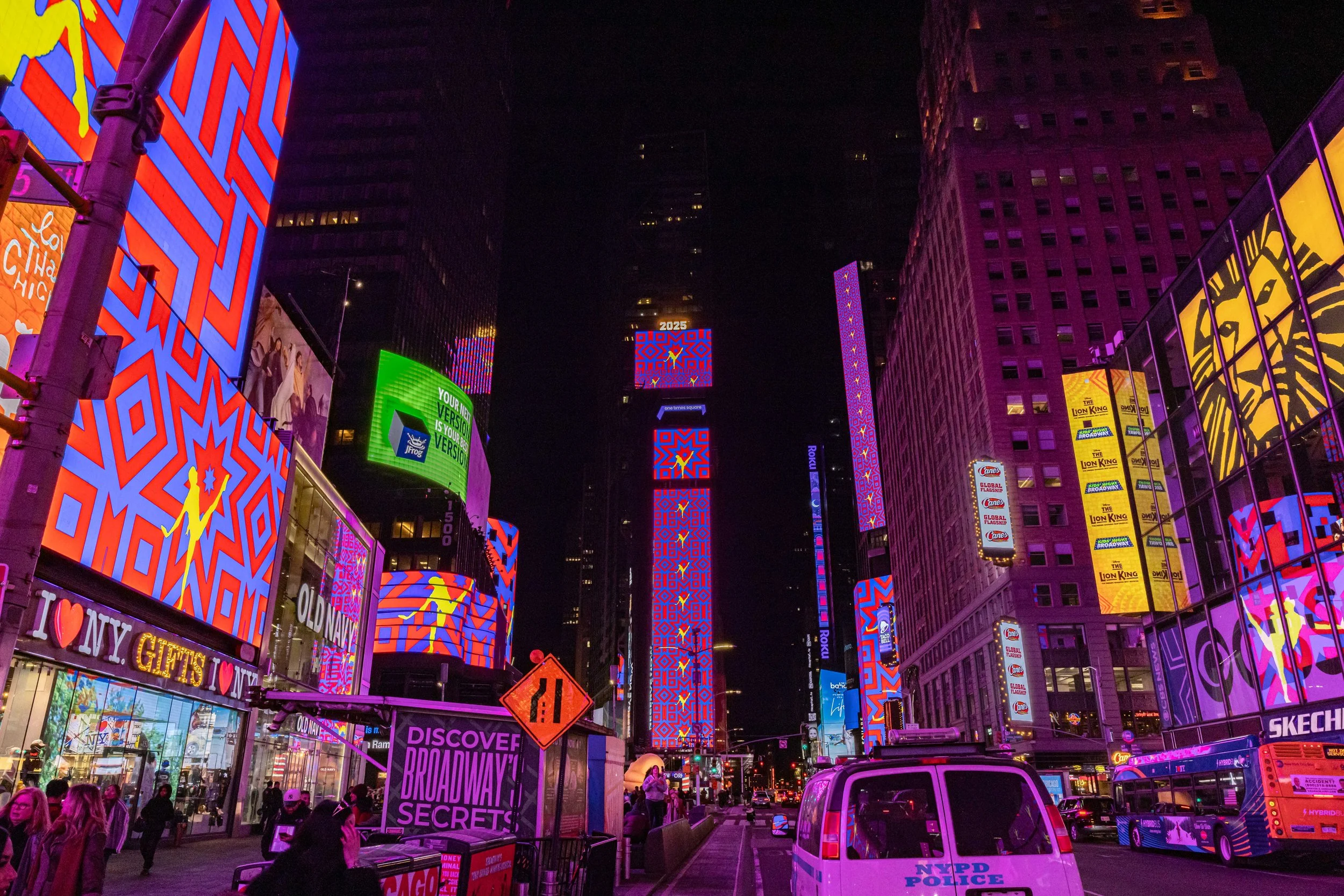 MidnightMoment-March25-MichaelHullPhoto-282.jpg