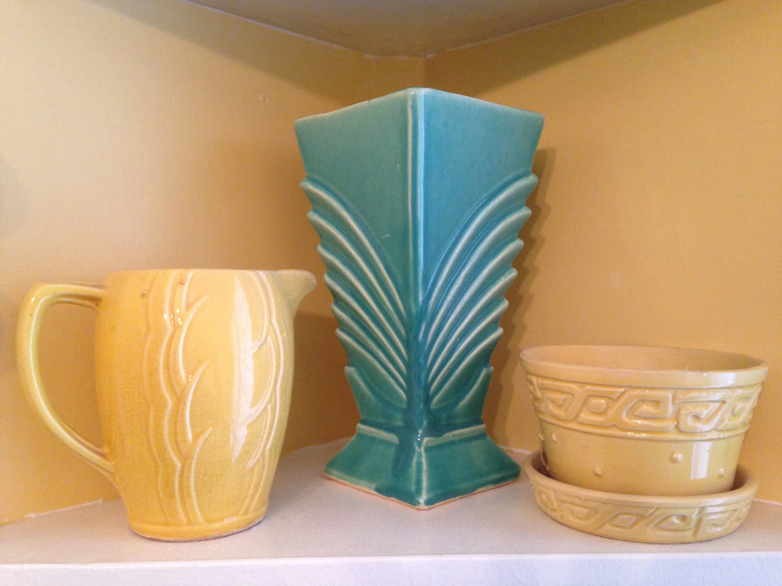 Some of my favorite pieces in my McCoy collection