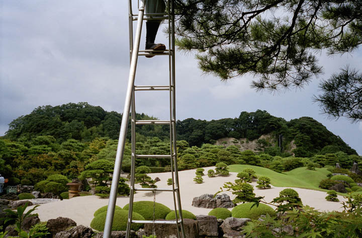 JAPAN. Shimane Prefecture. Pruning trees at Adache museum of art. 2000 - 16x12inches £600 - Edition of 6 + 2AP's - 20x24inches £1000 - Edition of 4 + 2AP's