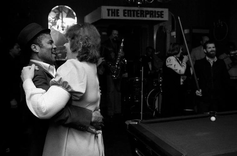 G.B. ENGLAND. Bar in London. 1975.