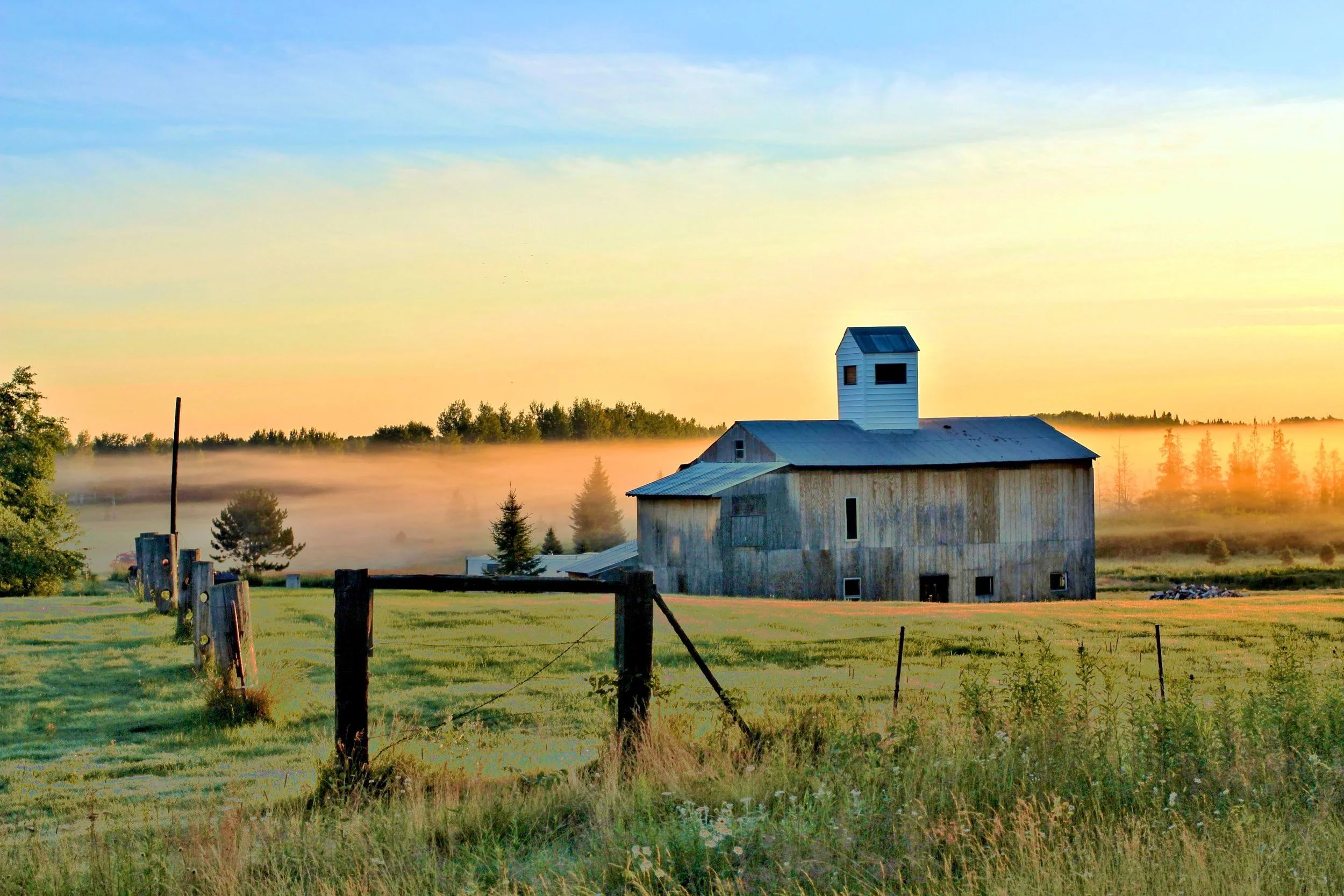Barn_HDR.jpg