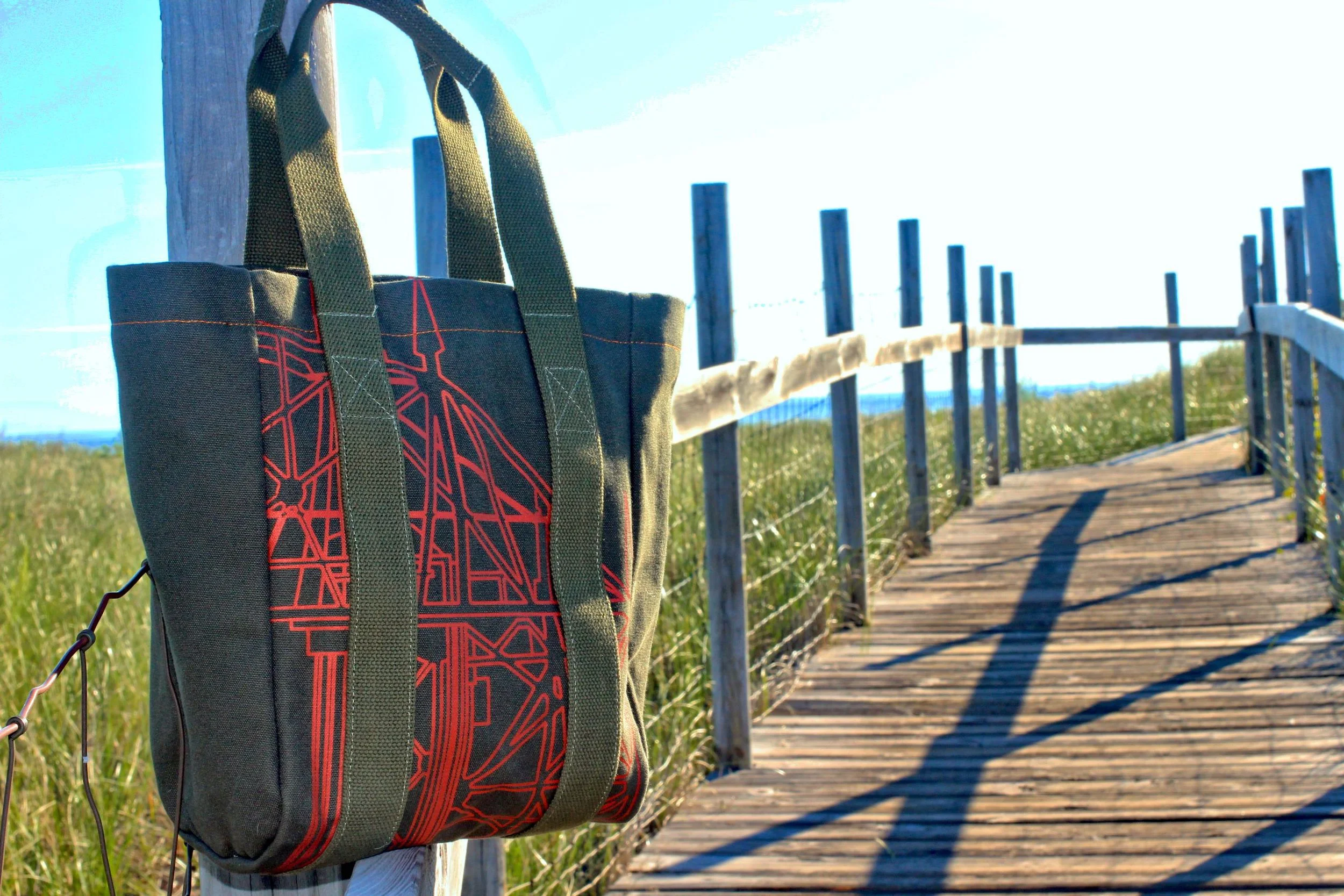 Beach_Tote_HDR.jpg