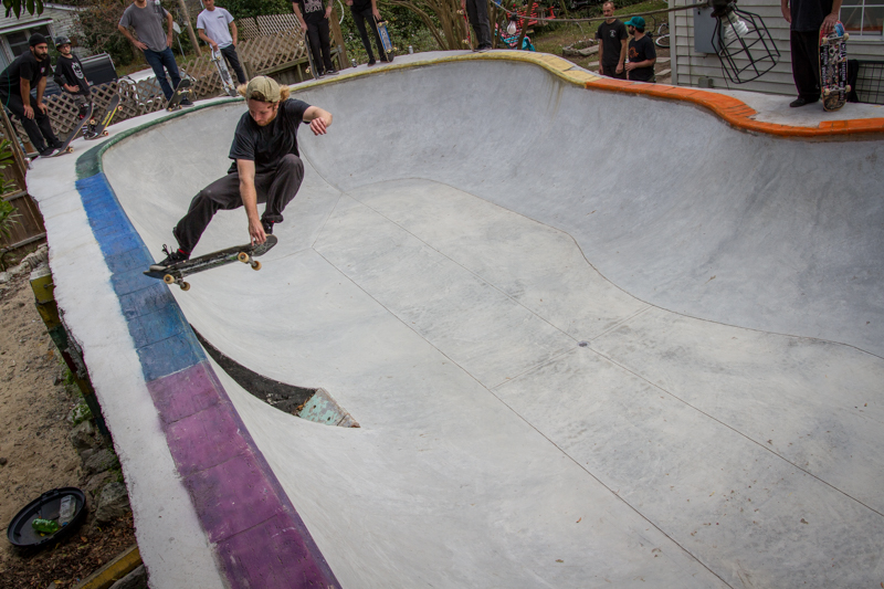 Gabe Sirenko-siryj doorway crail action.