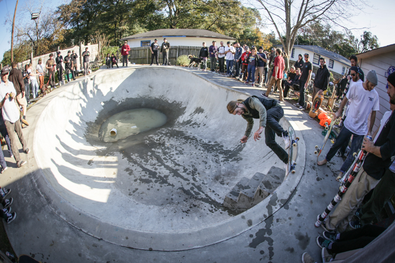 Meanwhile, back in the bowl. Marky blunts over the stairs no prob.