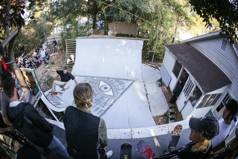 The view from above. Sam goes from one level to the next.