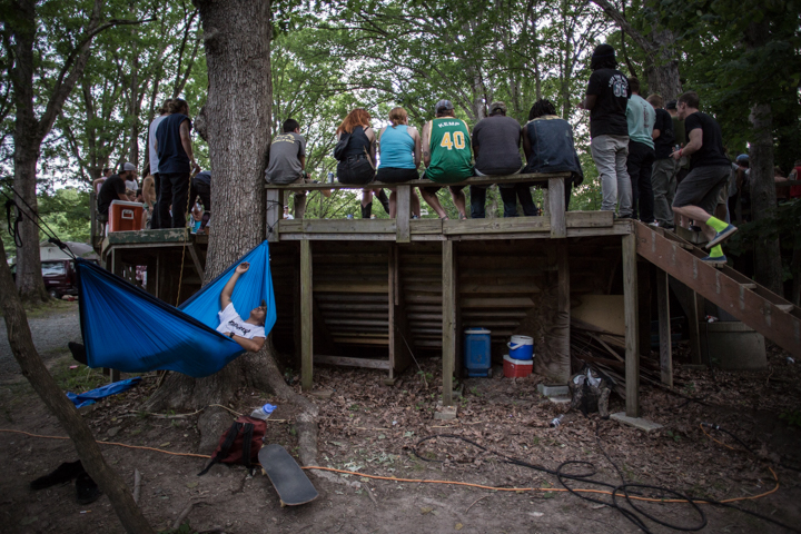 There ain't gonna be no sleeping at a carnage fest like this, but we sure tried.