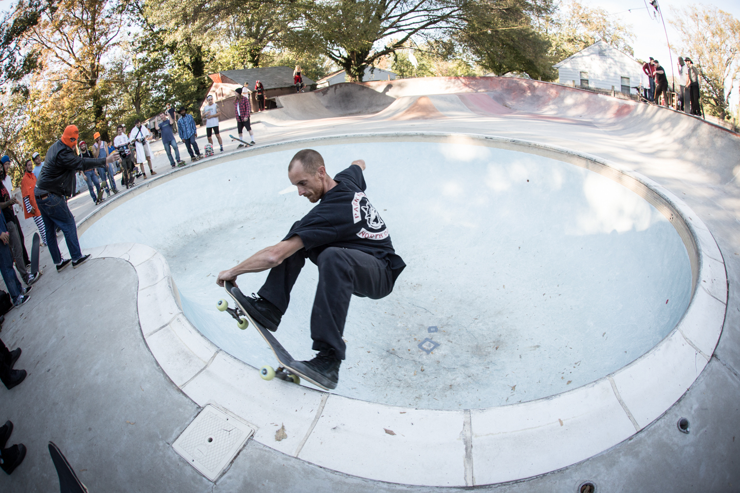 Vakos grab grind over the box.