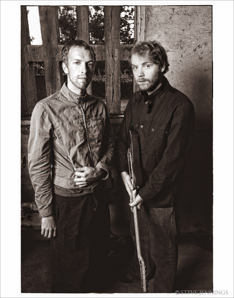 CHRIS MARTIN & JONNY BUCKLAND (COLDPLAY)