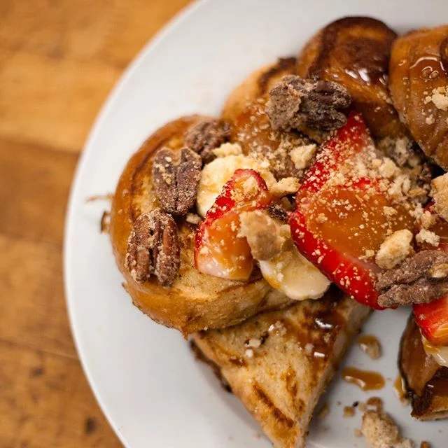 Meet Gwen... She&rsquo;s new to town, she&rsquo;s sweet, a little salty (aren&rsquo;t we all), a little bit fruity...(again, aren&rsquo;t we all) And to be totally honest... she is 100% a Challah Back Girl... don&rsquo;t be jealous, she just likes to