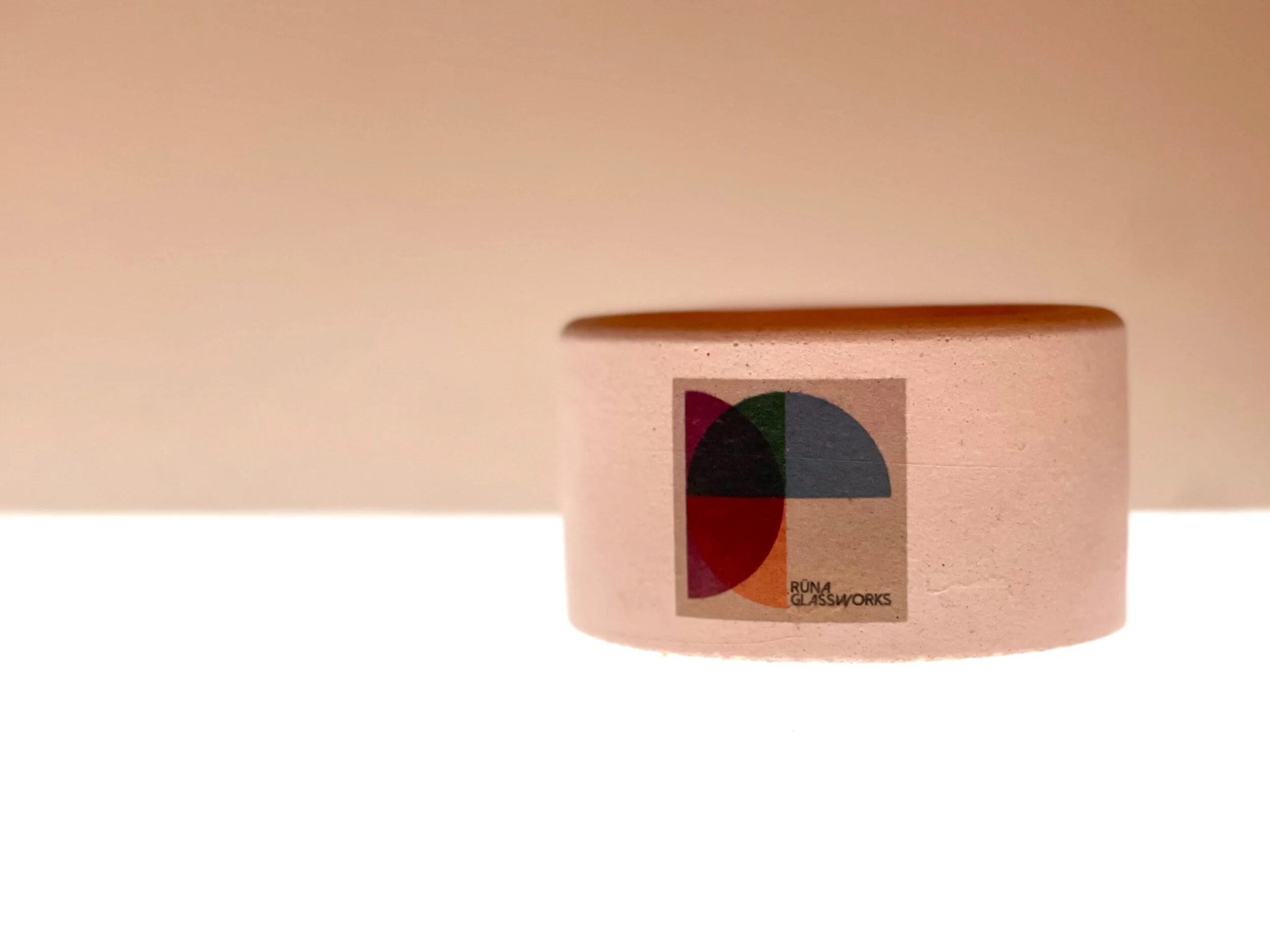 12E996C3-2953-46BC-93FE-786D672BC504