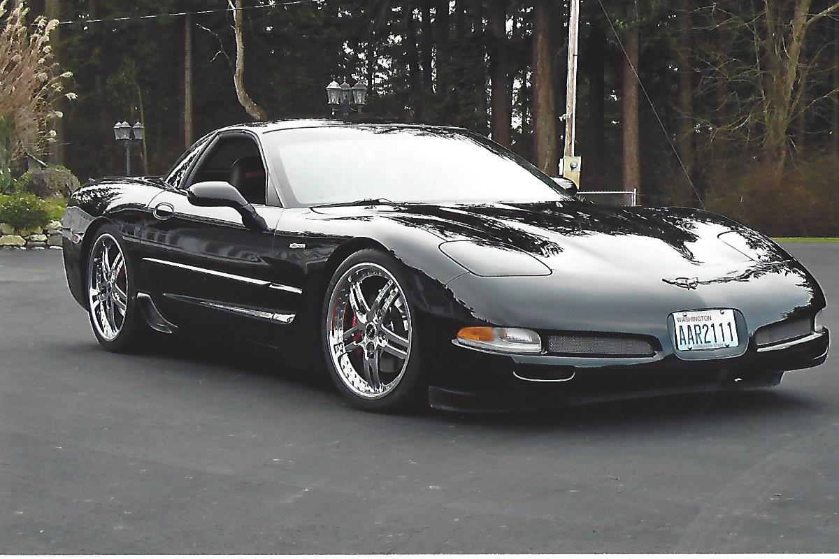 Lynn Holmes 2001 Chevy Corvette