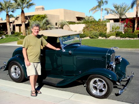 Bob & Diane Diens 1932 Ford Roadster