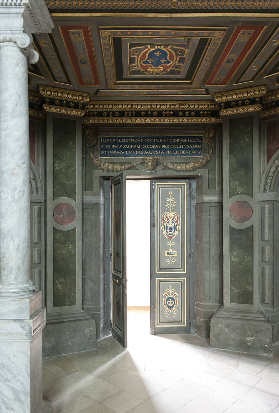 Fontainbleau Salon No. 4