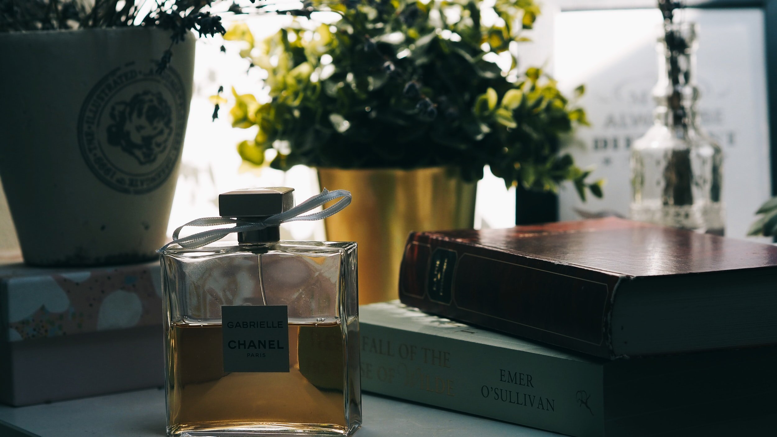 DIY Chanel Inspired Vase: Tumblr Inspired 