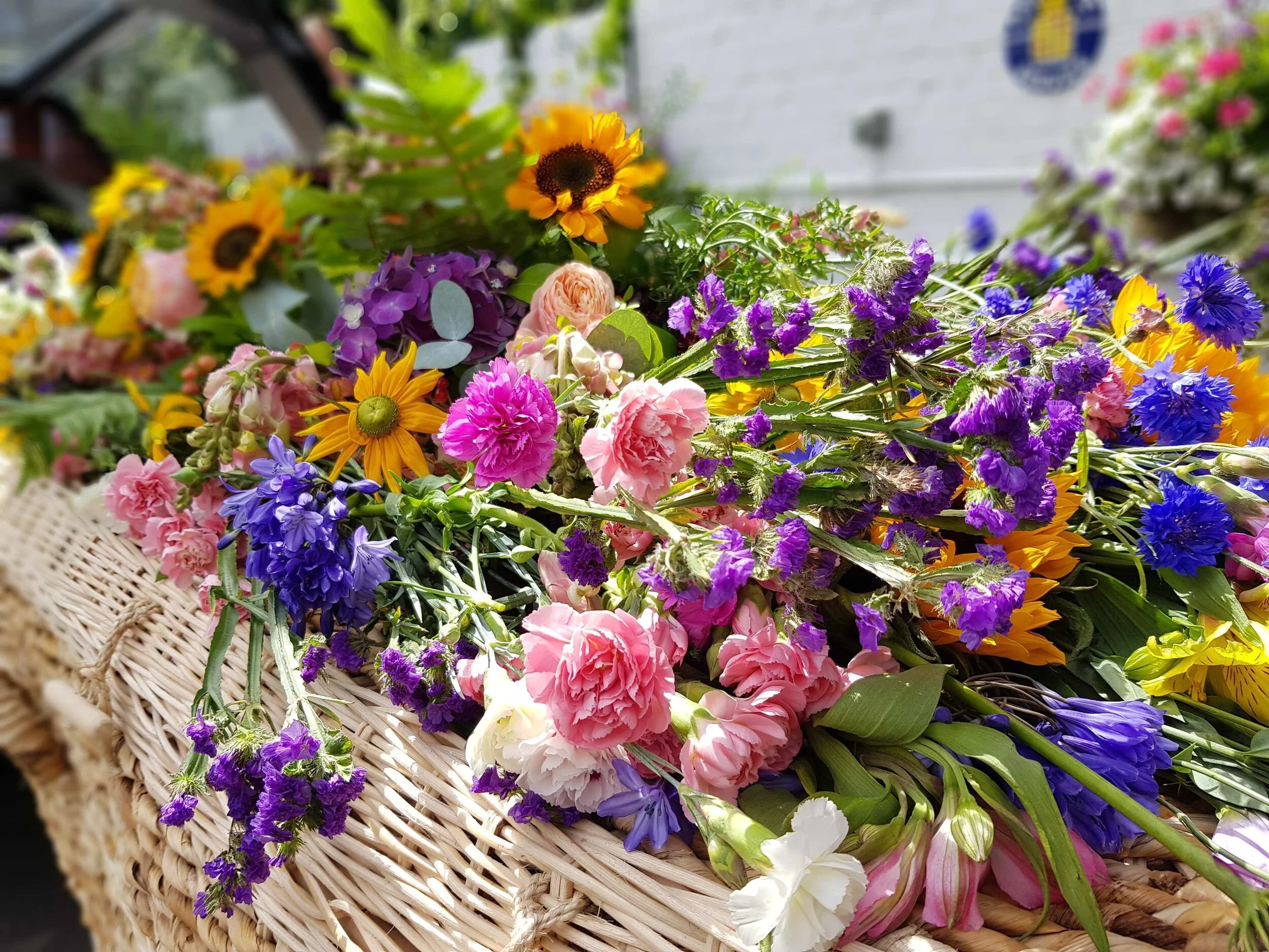 10 Things Everyone Needs to Know About Funerals, by Louise Winter