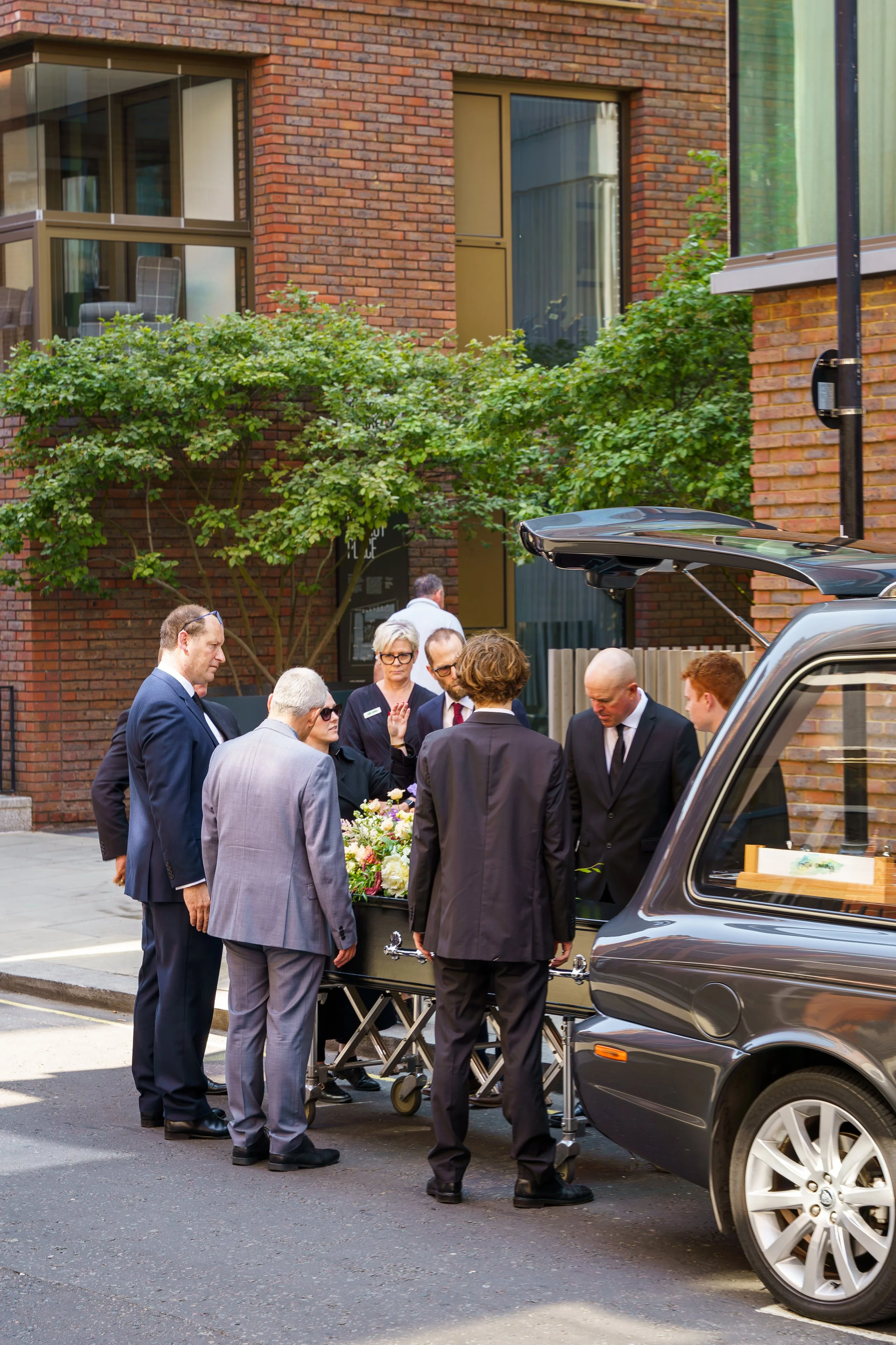 Funeral of Alan Dewhurst_Fitzrovia Chapel-2.JPG