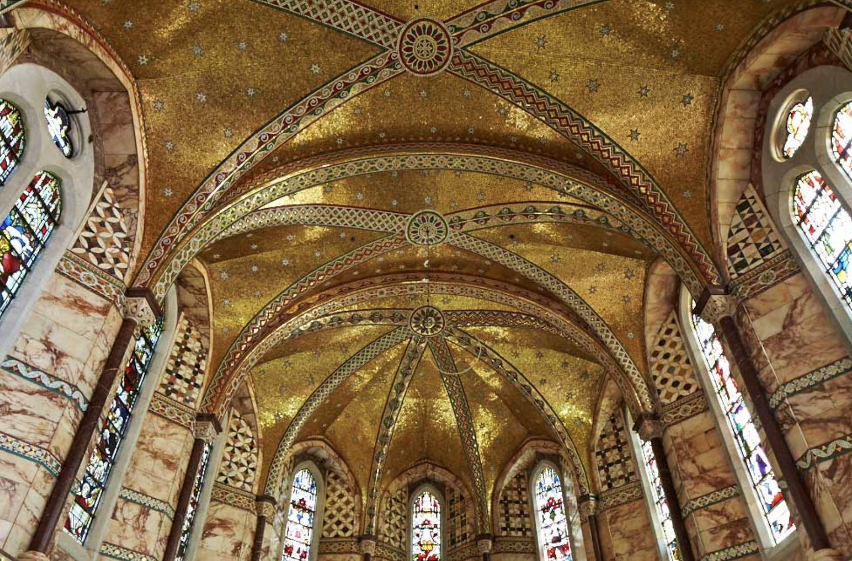 Funerals in Fitzrovia Chapel