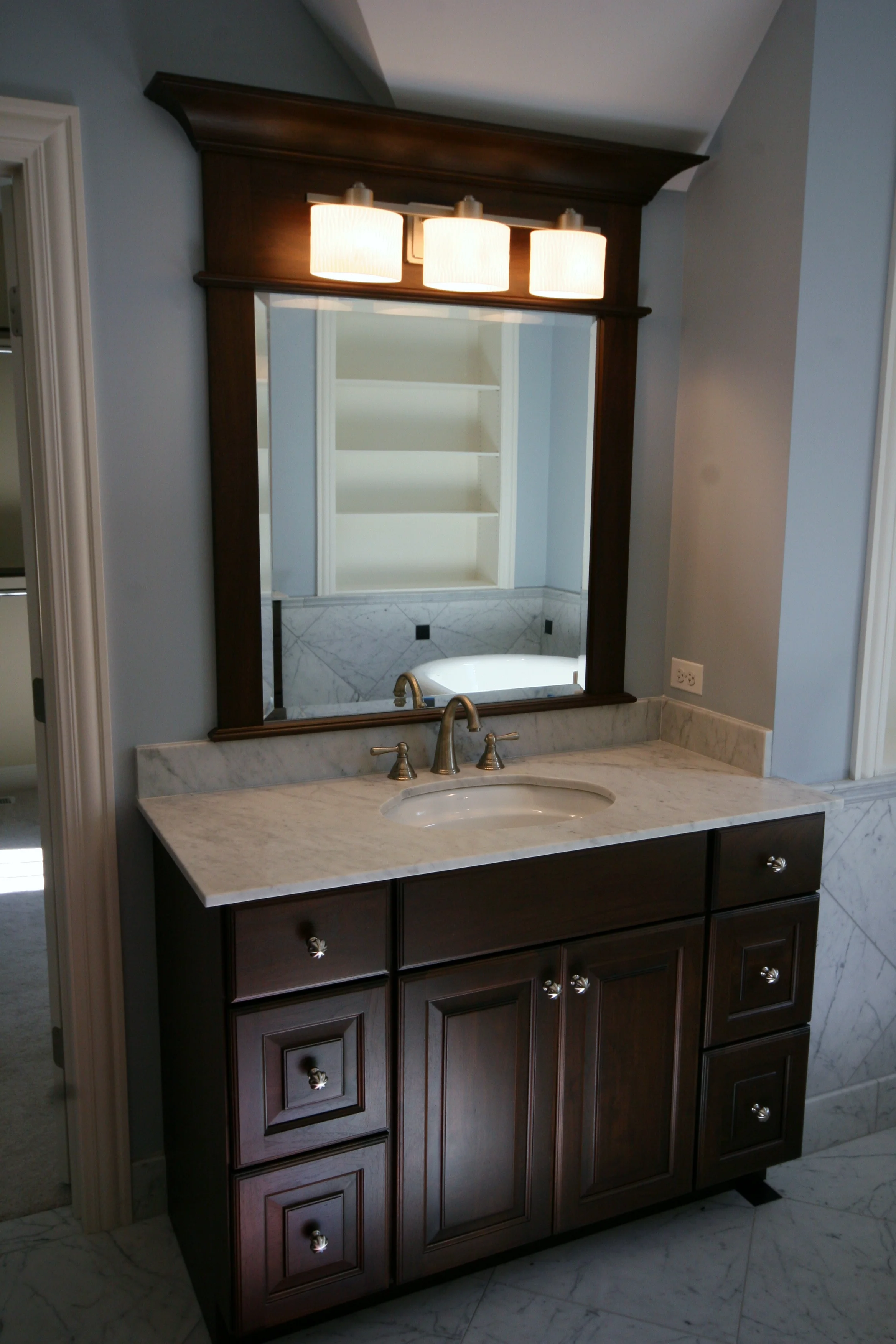 4906 Montgomery 060.jpg