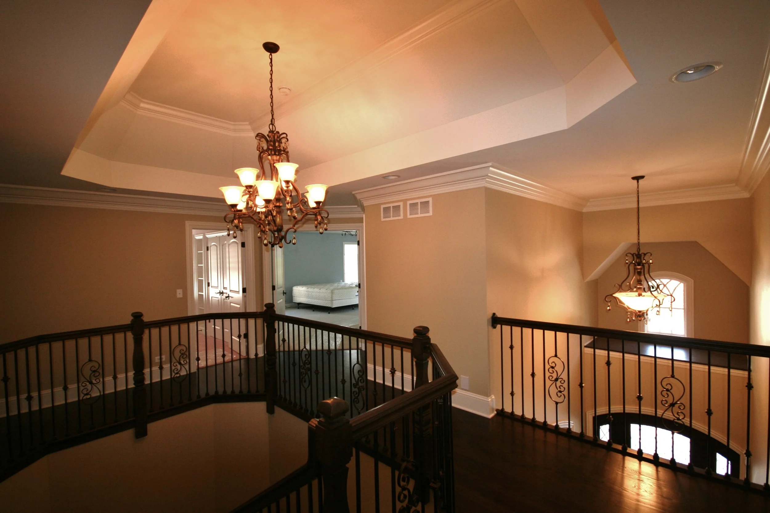 4816 Seeley 2nd floor foyer.jpg