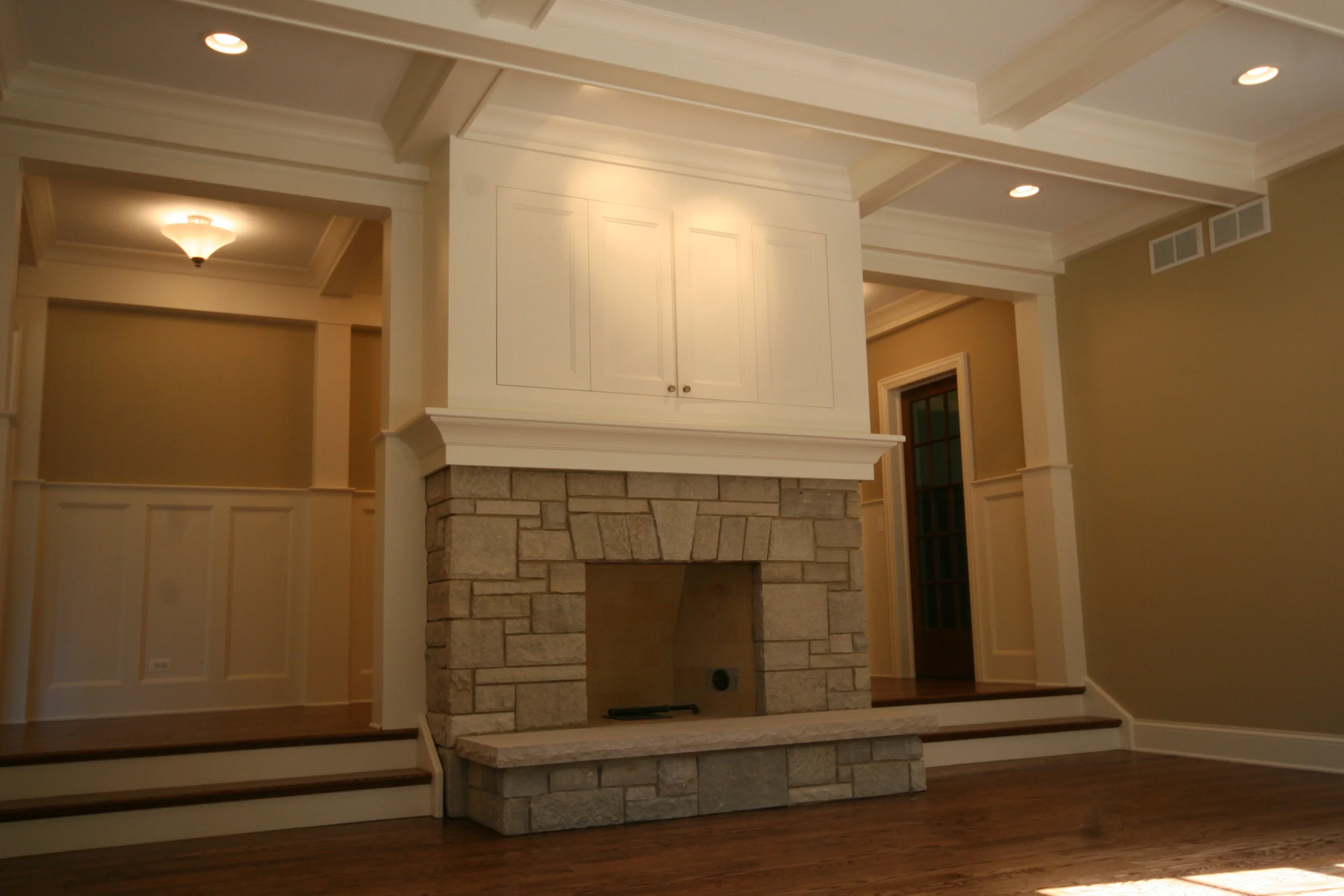 4906 Montgomery 039.jpg
