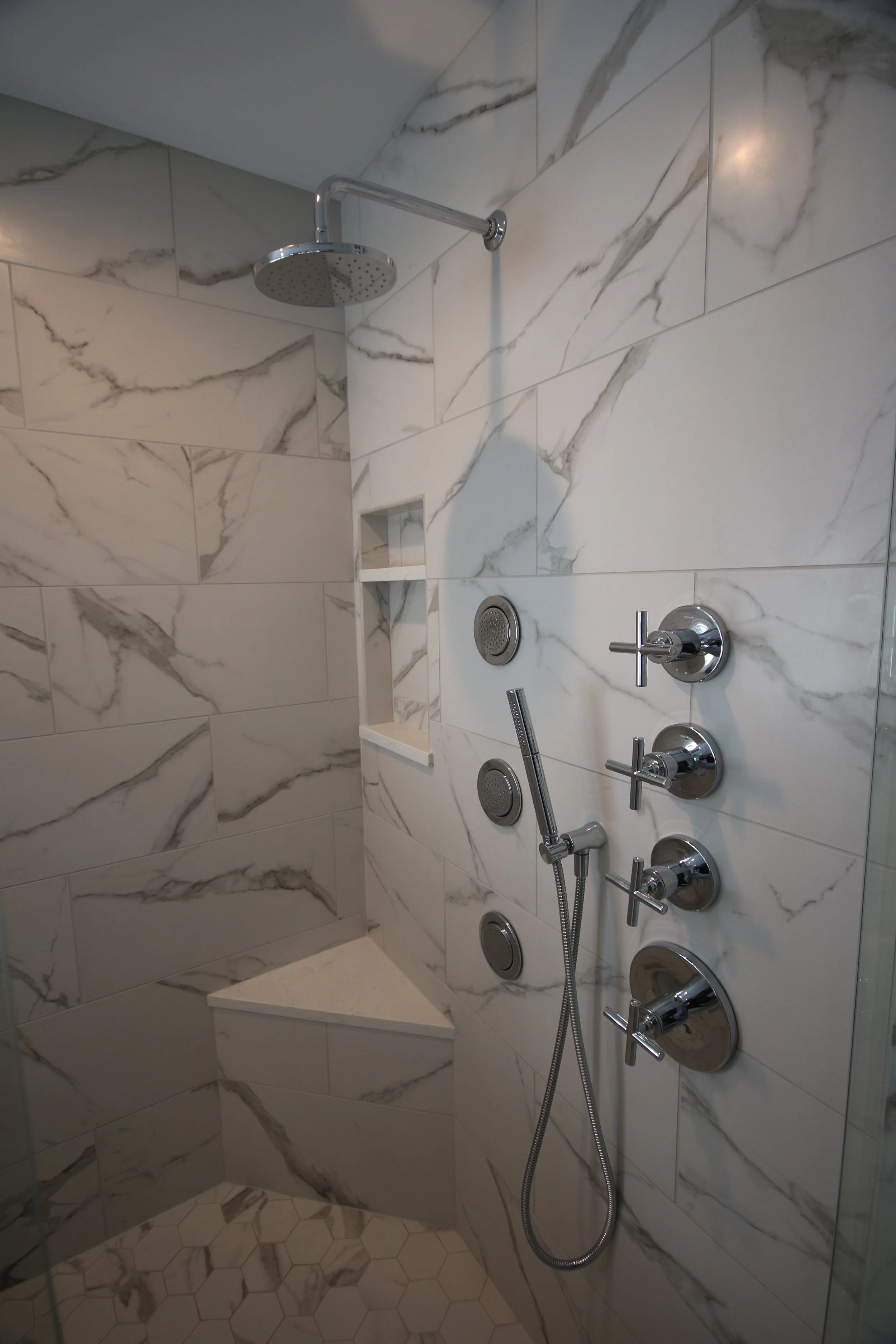 Master bathroom Shower close up.JPG