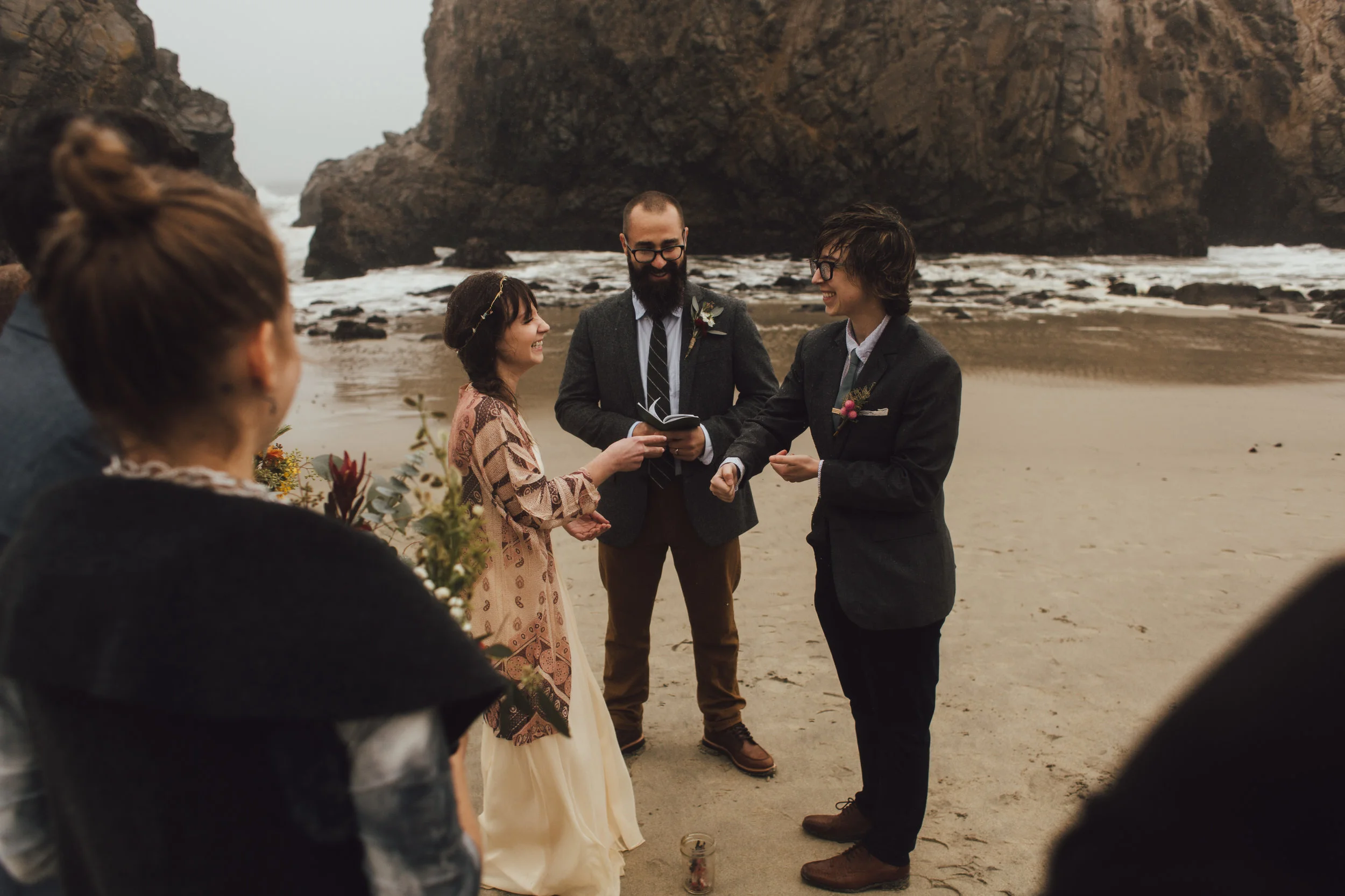 samlandrethphoto-big-sur-elopement-20.jpg