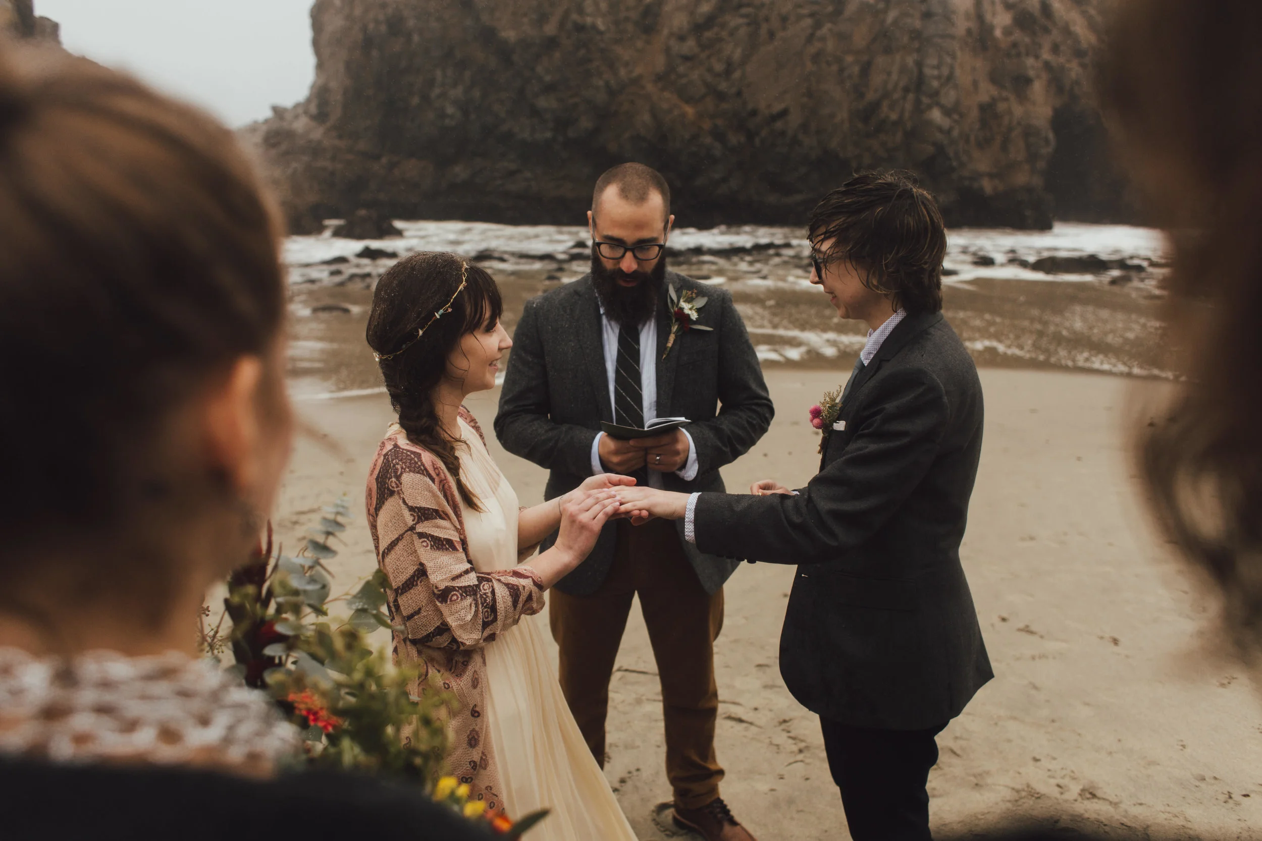 samlandrethphoto-big-sur-elopement-25.jpg