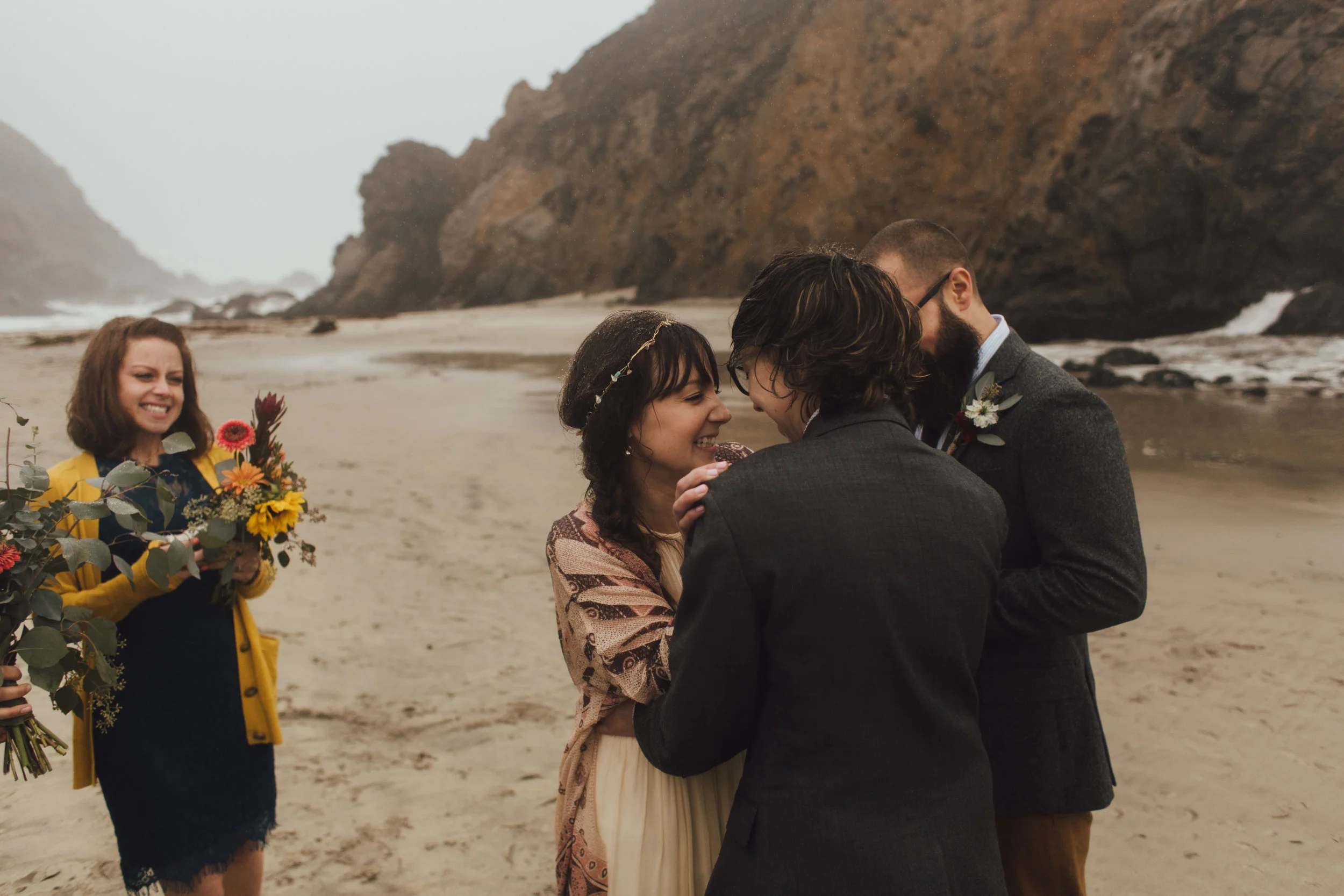 samlandrethphoto-big-sur-elopement-27.jpg