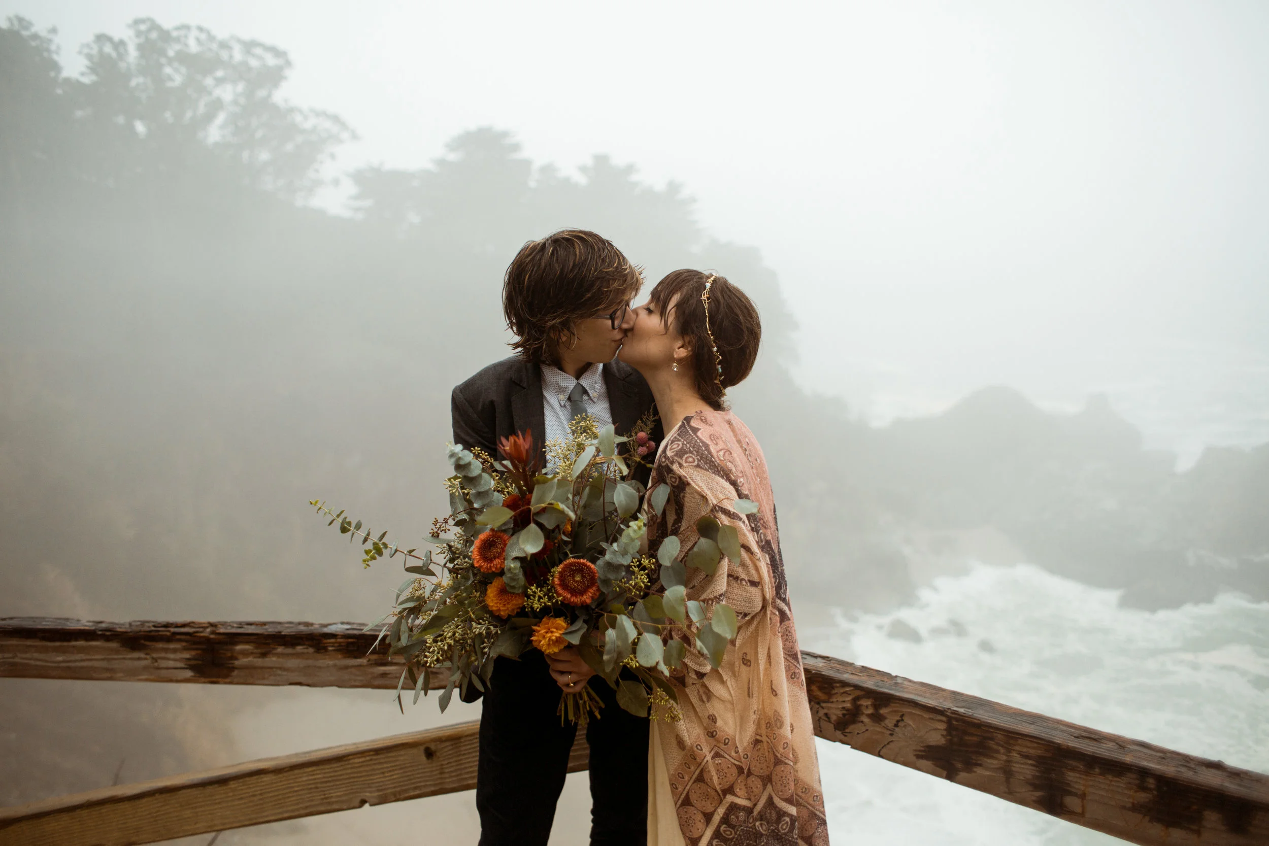 samlandrethphoto-big-sur-elopement-44.jpg