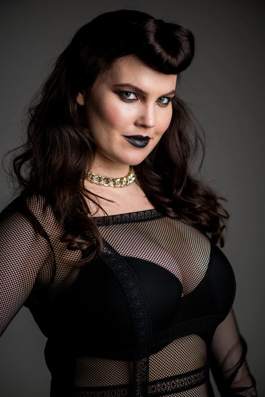  Photographer:&nbsp;Louis Seigal MUAH: Ivey Haber 