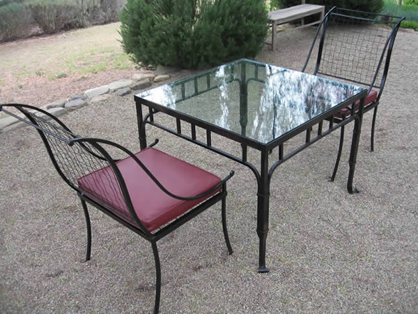 Medium Glass Table