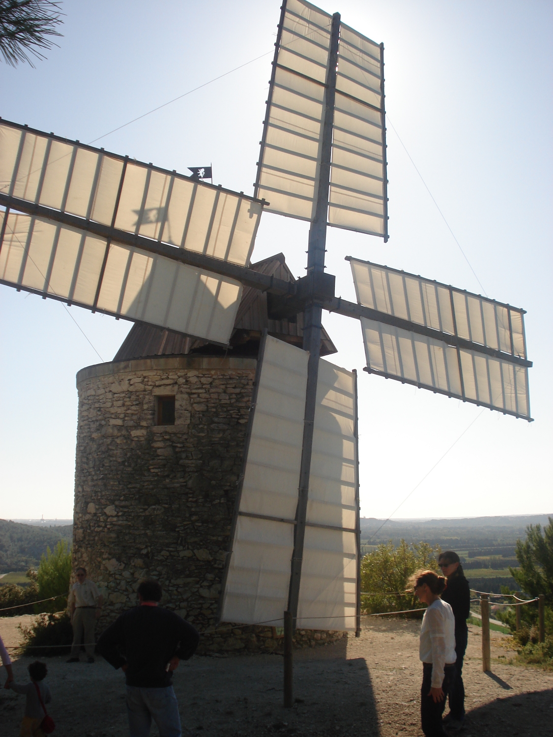  Die Mühle von Boulbon-Provence 