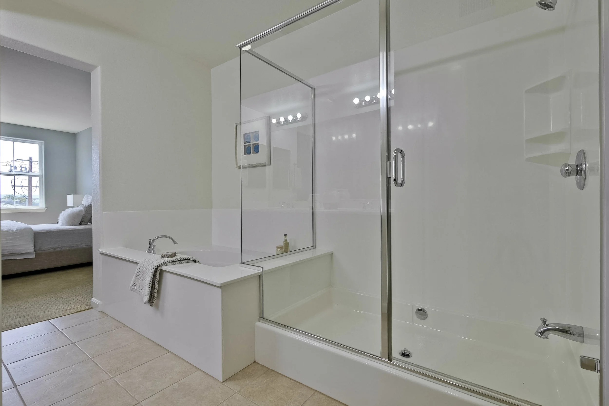 Master Bathroom 3.jpg