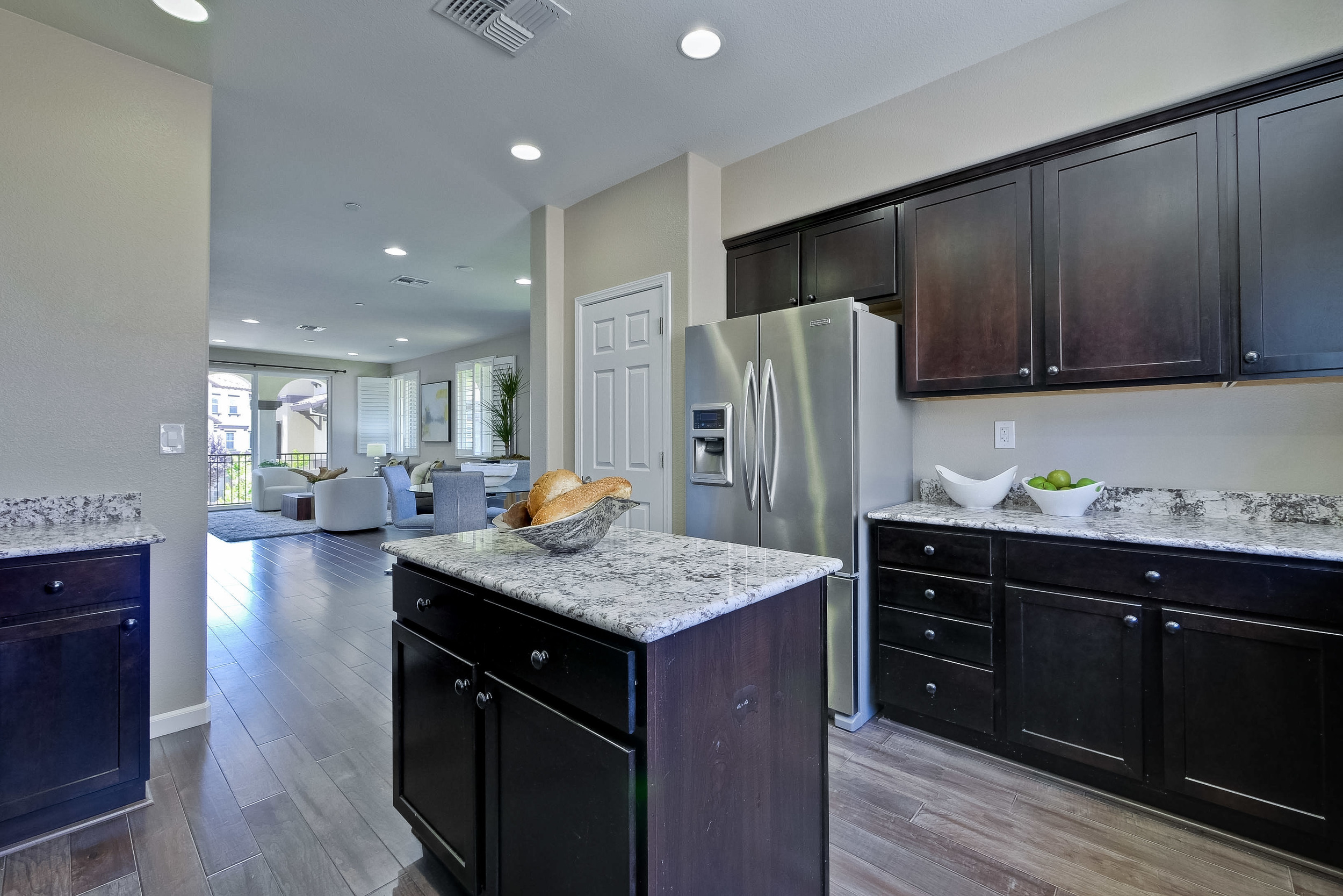 Kitchen 3.jpg