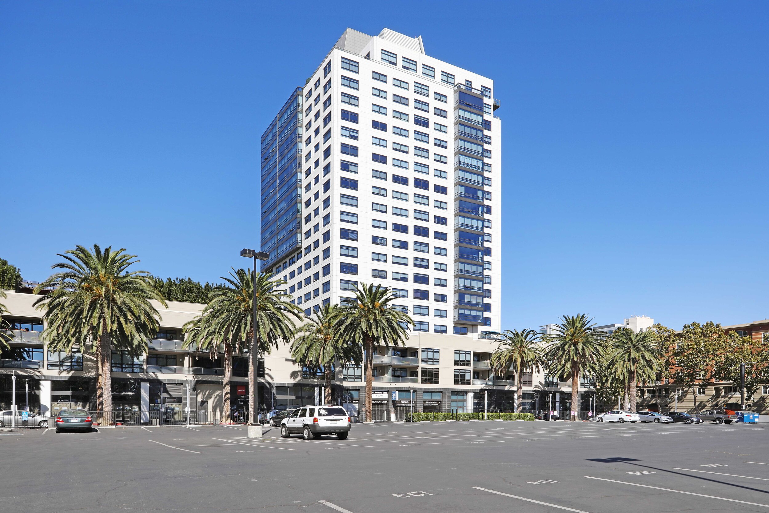 25 Building1.jpg