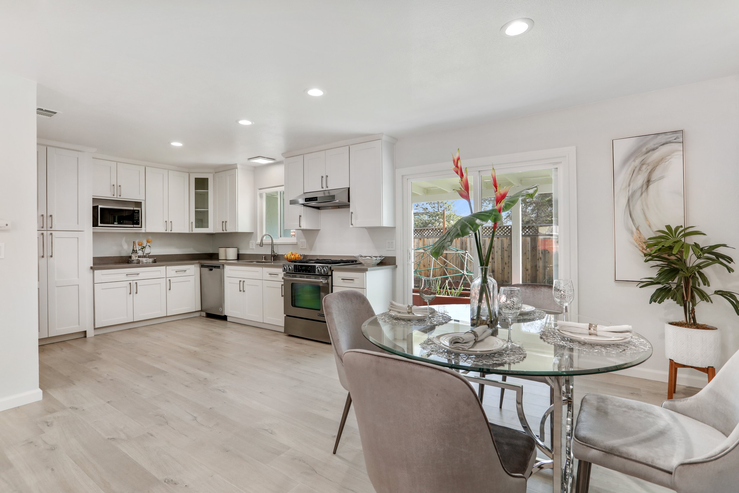 15 Kitchen Inwood20.jpeg